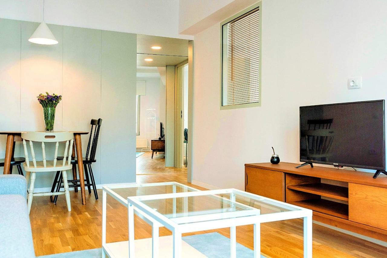 Old Town Riverview Apartment Bukarest Kültér fotó